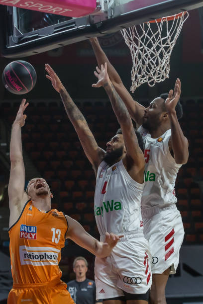 因社会议题 因社会议题