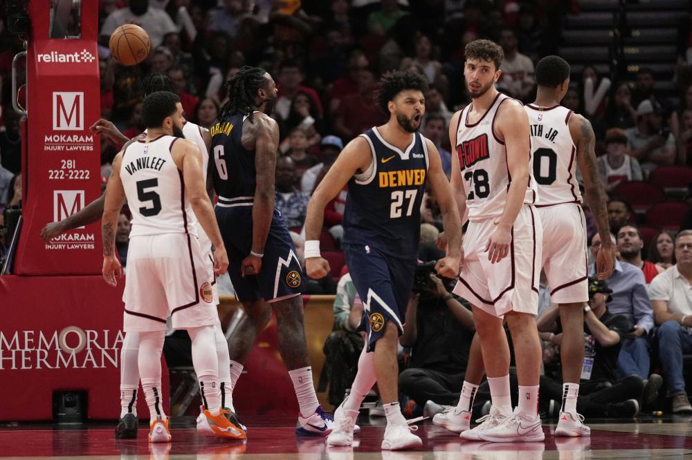 并加强团队 并加强团队