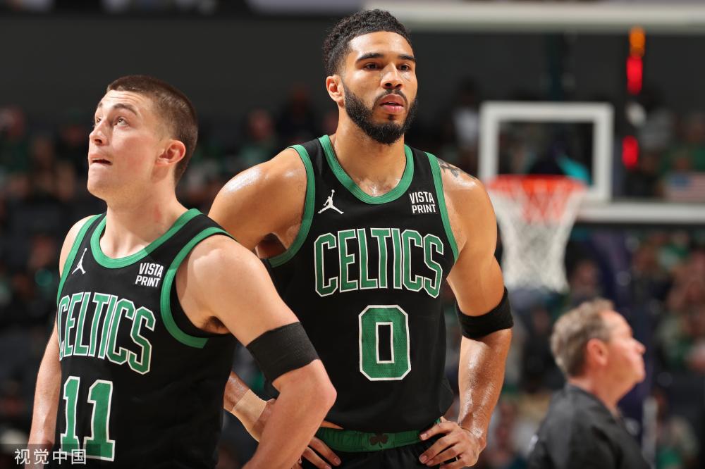 社交媒体直 社交媒体直